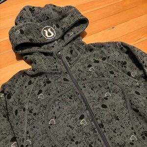 Lululemon Scuba Hoodie Love Dove pattern